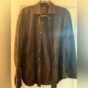 Robert Graham long sleeve button shirt.  Medium classic fit